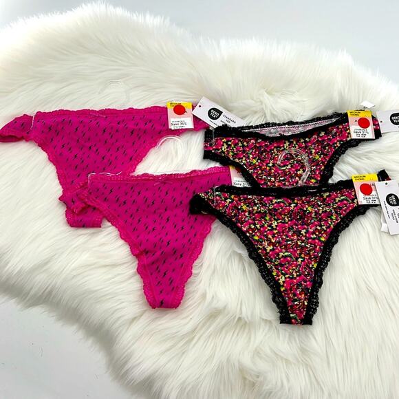 Aqua Intimates Set of 4 Women's Cotton Thongs - Medium - New with tags - Picture 1 of 2